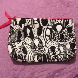 Ipsy makeup bag